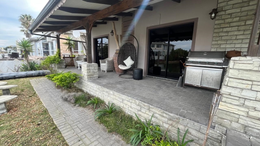 3 Bedroom Property for Sale in Marina Martinique Eastern Cape